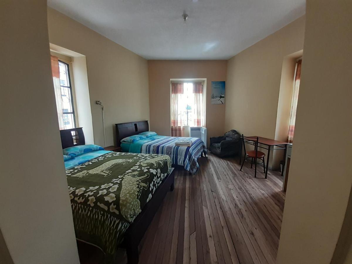 Hostal Mediodia Κίτο Εξωτερικό φωτογραφία